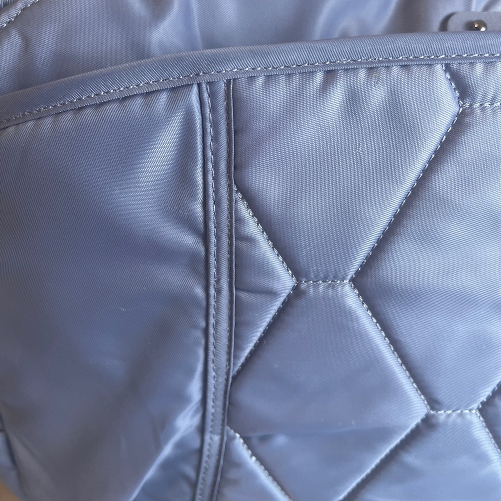 Lug Bag - Blue Moon Icepop Pontoon 2 Overnight Tote Bag - Picture 9 of 13